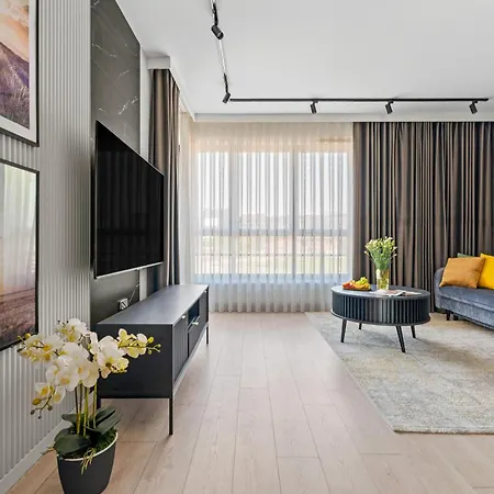 Apartman Doki Free Parking & Foodhall By Alqueen Gdańsk